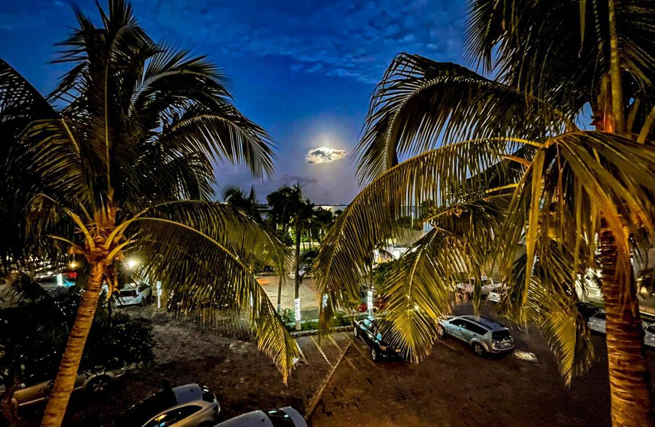 Seashore Apartment Cancun Exterior photo